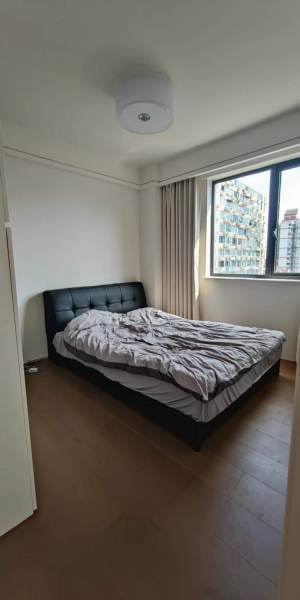 Housing image — Bedroom