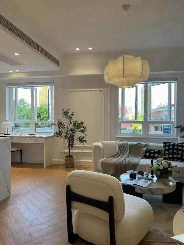 Housing image — Living Room