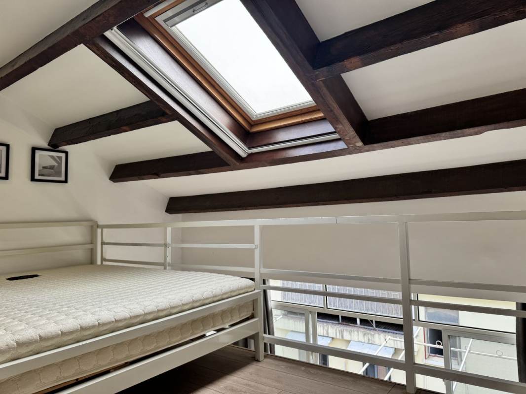 Housing image — Bedroom
