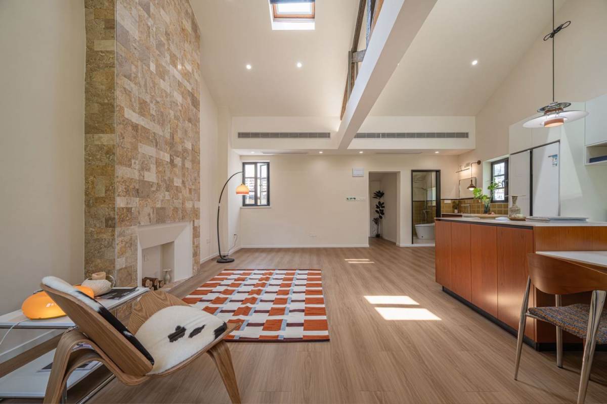 Housing image — Living Room