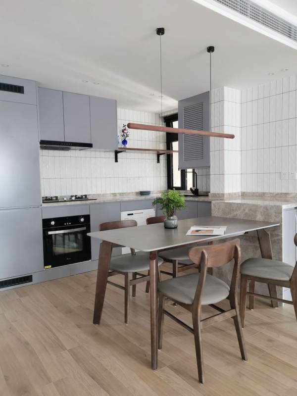 Housing image — Kitchen