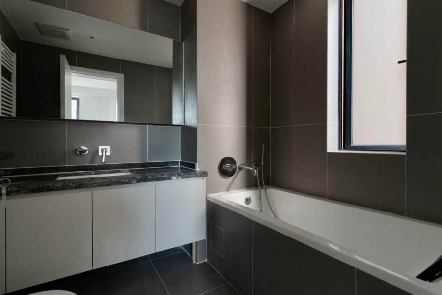 Housing image — Bathroom