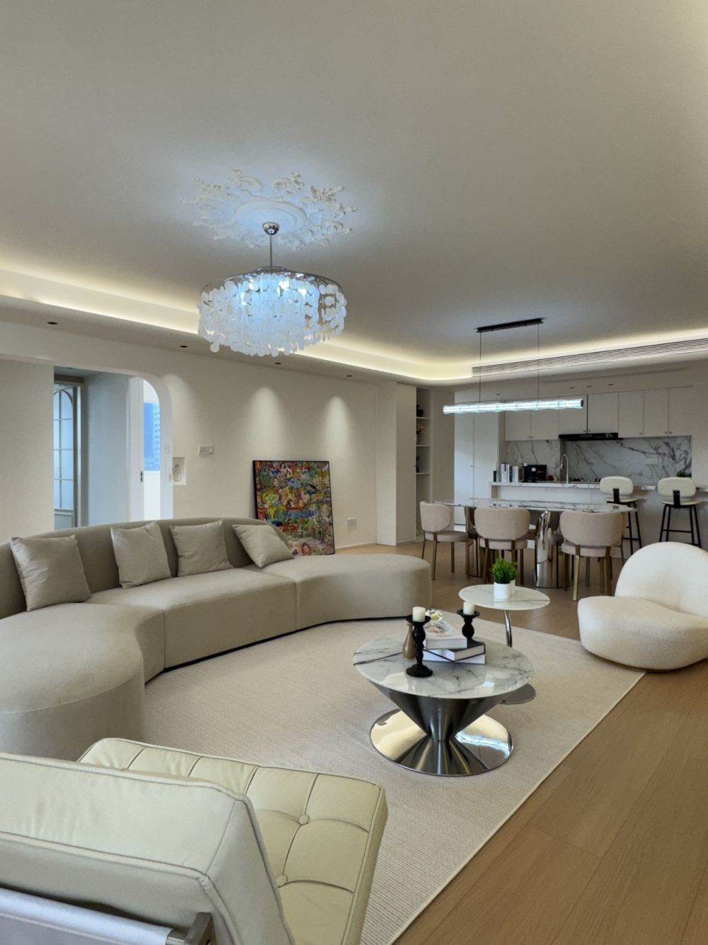 Housing image — Living Room