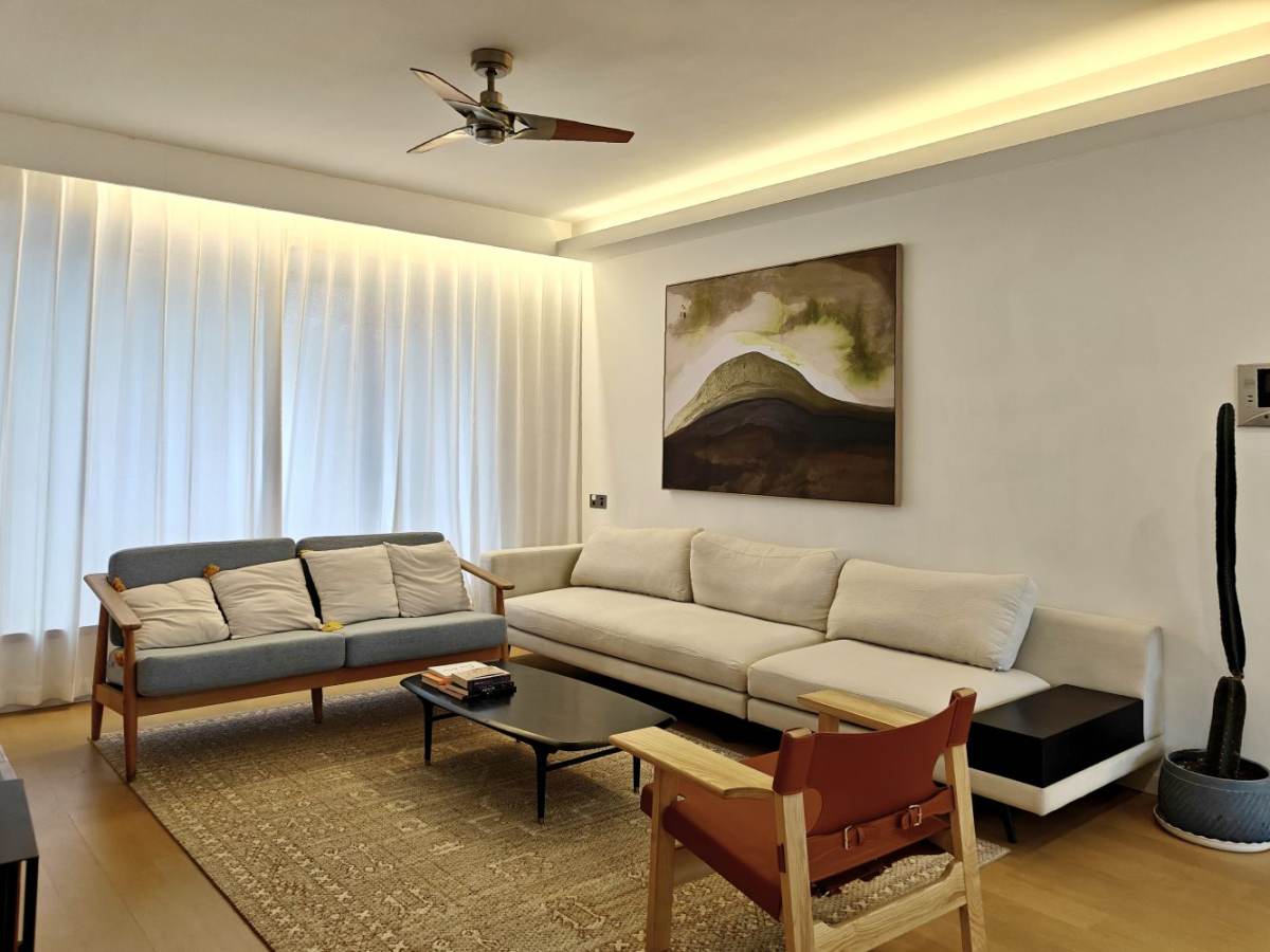 Housing image — Living Room