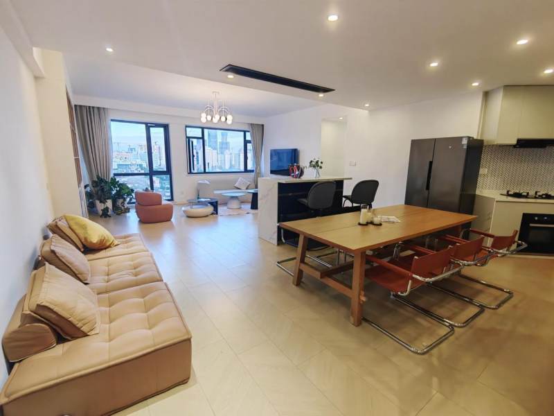 Housing image — Living Room