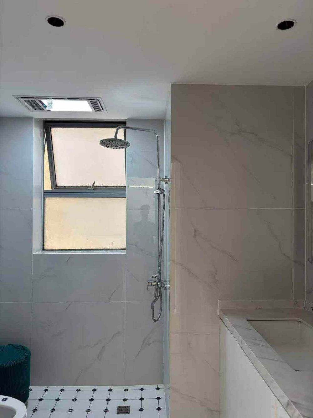 Housing image — Bathroom