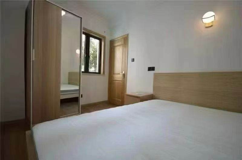 Housing image — Bedroom