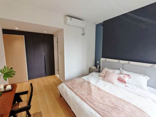 Housing image — Bedroom
