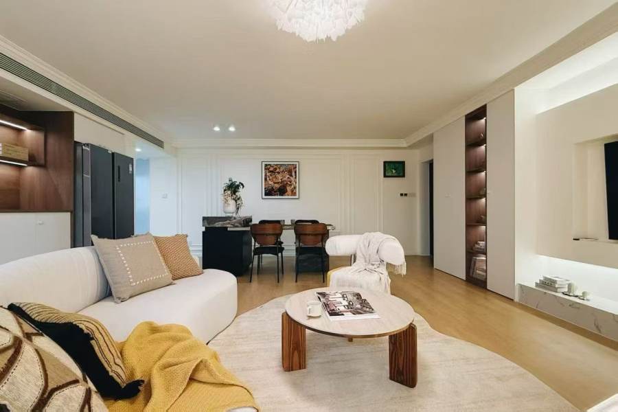 Housing image — Living Room