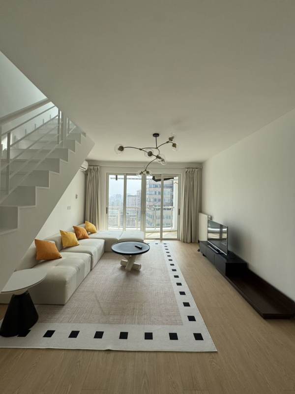 Housing image — Living Room