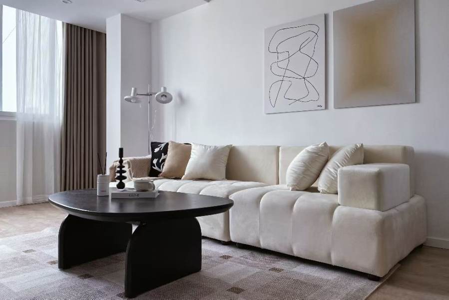 Housing image — Living Room