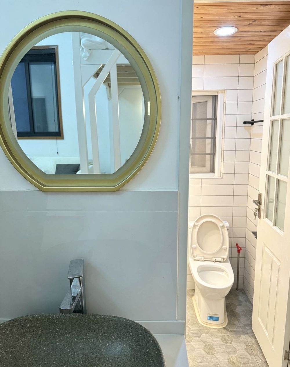 Housing image — Bathroom