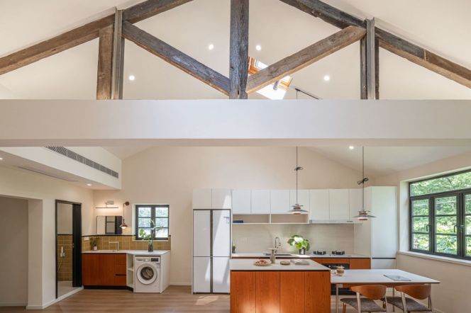 Spacious High-Ceiling 1BR Lane House in Old Xuhui with Green View (L1/L7)