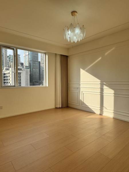 Housing image — Bedroom