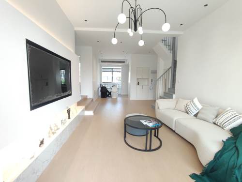 Housing image — Living Room