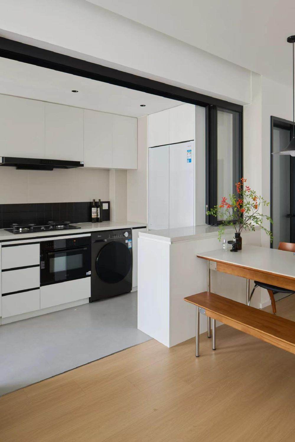 Housing image — Kitchen