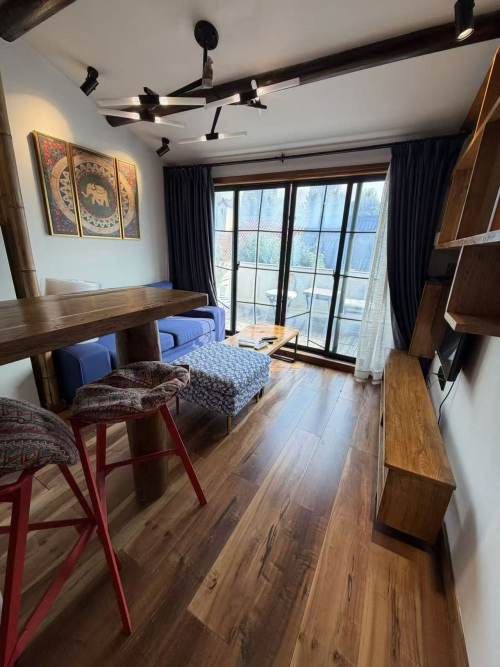 Housing image — Living Room