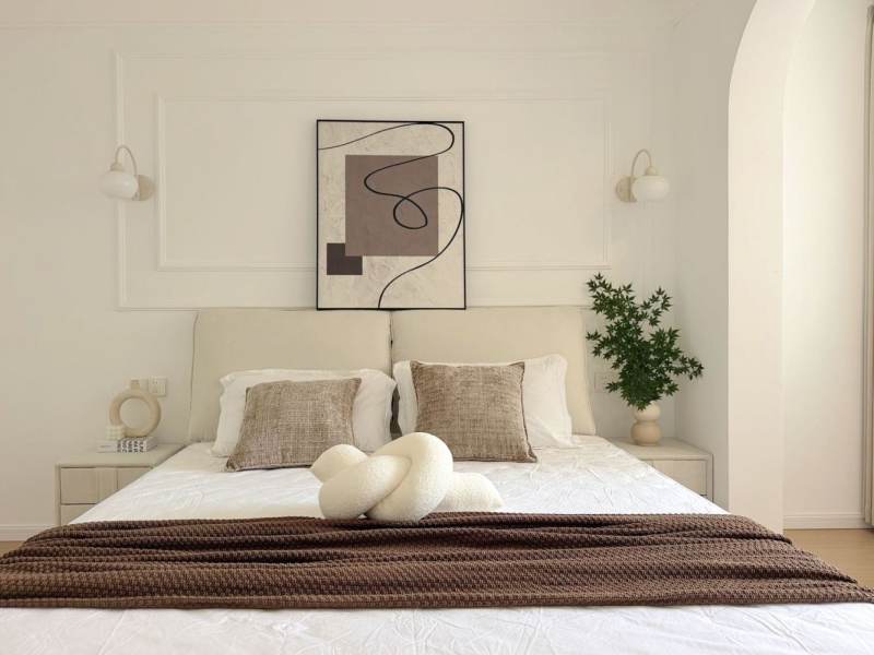 Housing image — Bedroom