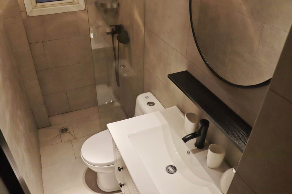 Housing image — Bathroom
