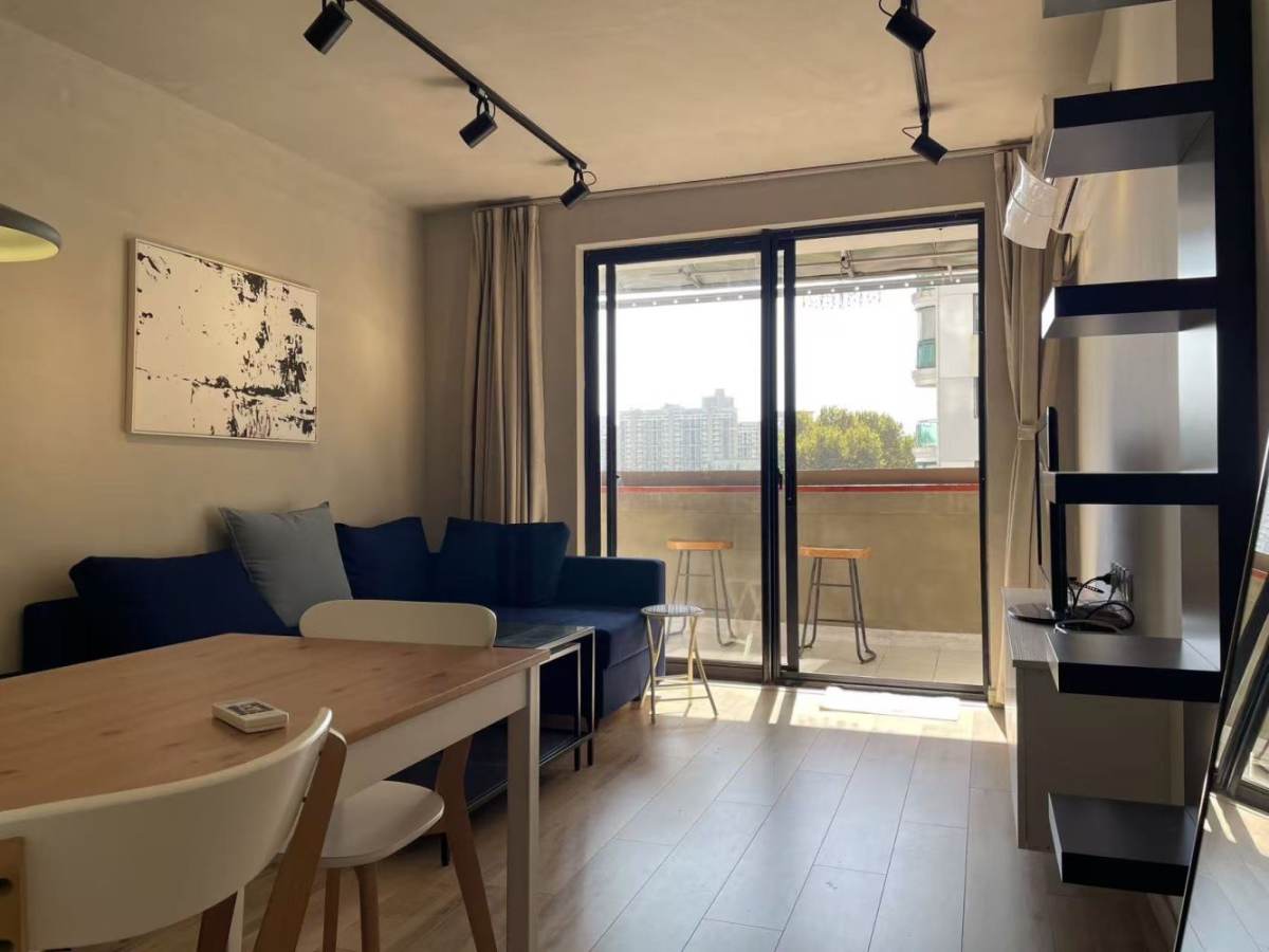Housing image — Living Room