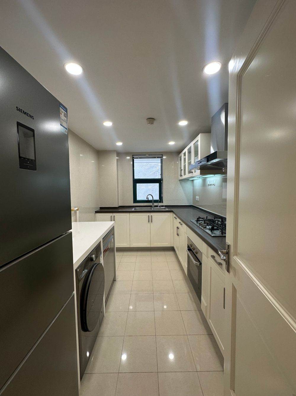Housing image — Kitchen