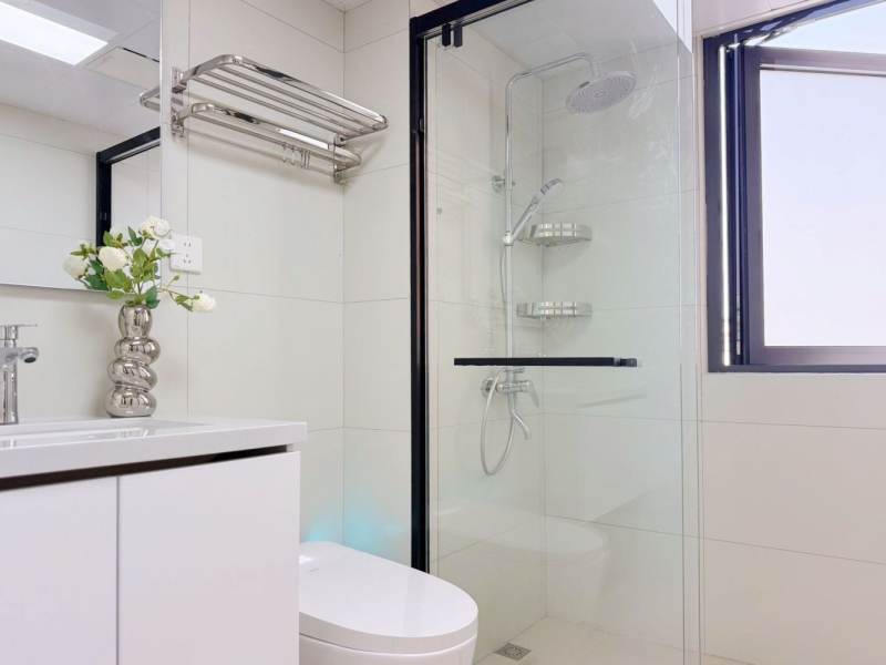 Housing image — Bathroom