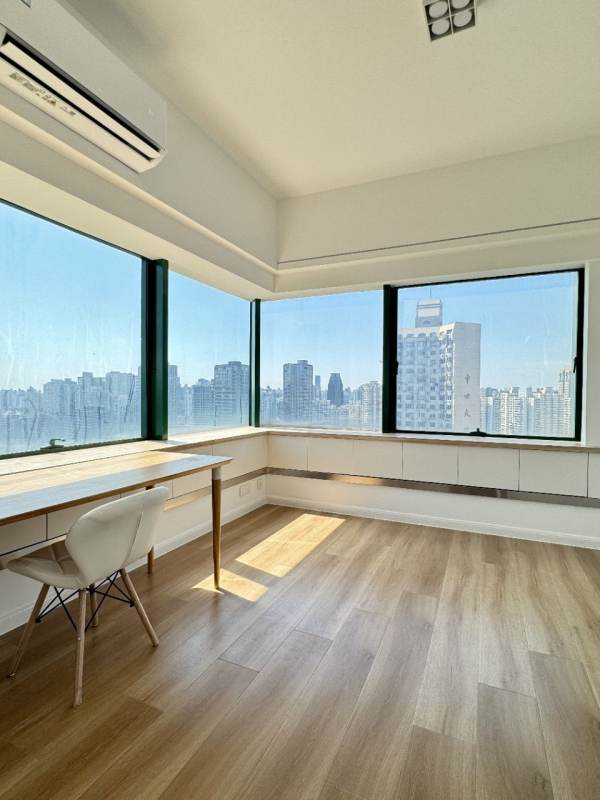 Housing image — Bedroom