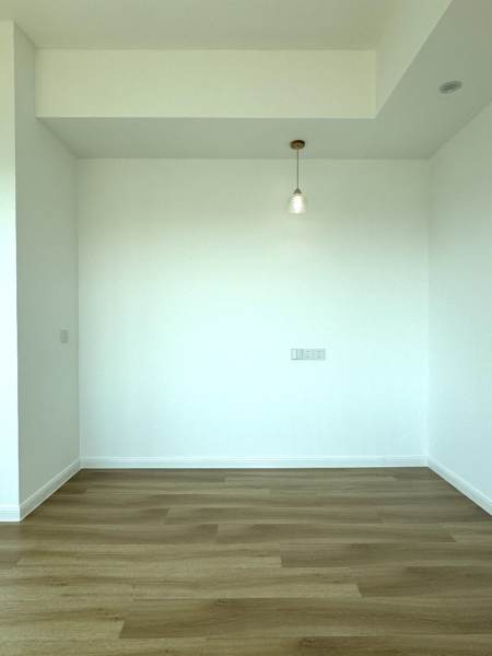 Housing image — Bedroom