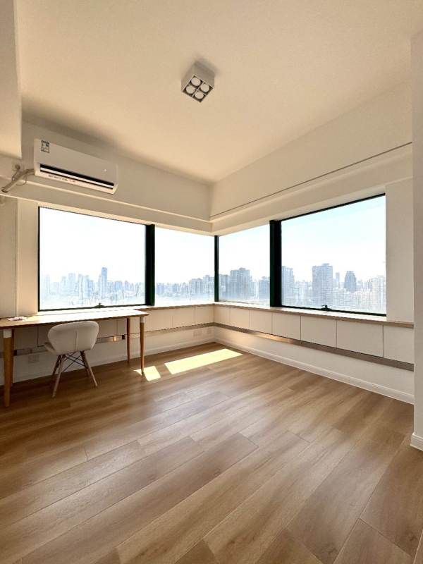 Housing image — Bedroom