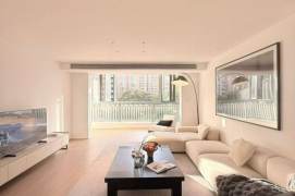 Spacious 3BR Apartment with Green View (L10/L15)