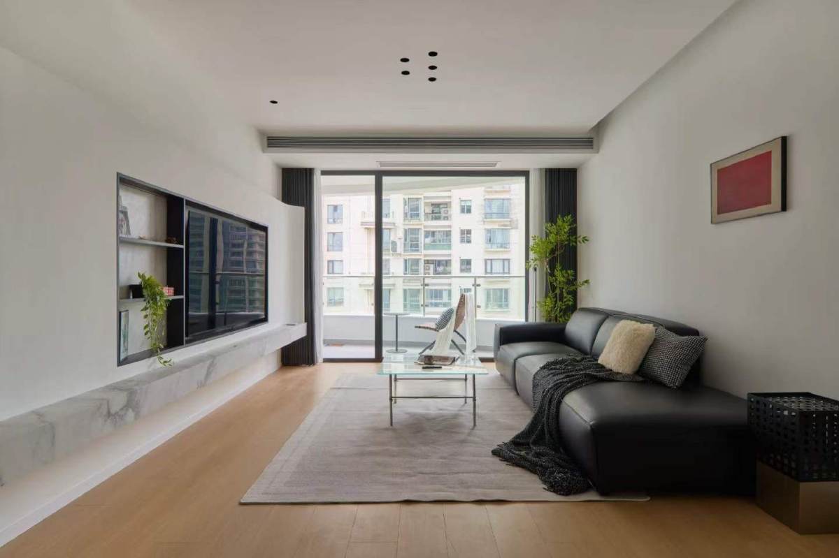 Housing image — Living Room