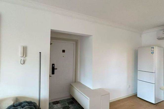 2BR Apartment at Shanghai Grand Plaza (Compound) with Green View