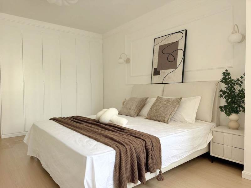 Housing image — Bedroom