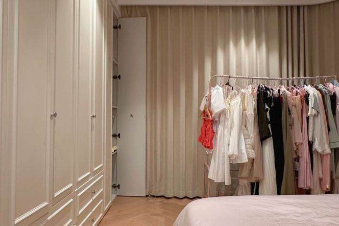 Spacious 3BR Apartment in Laoximen with Floor-to-Ceiling Windows (L8/L9)
