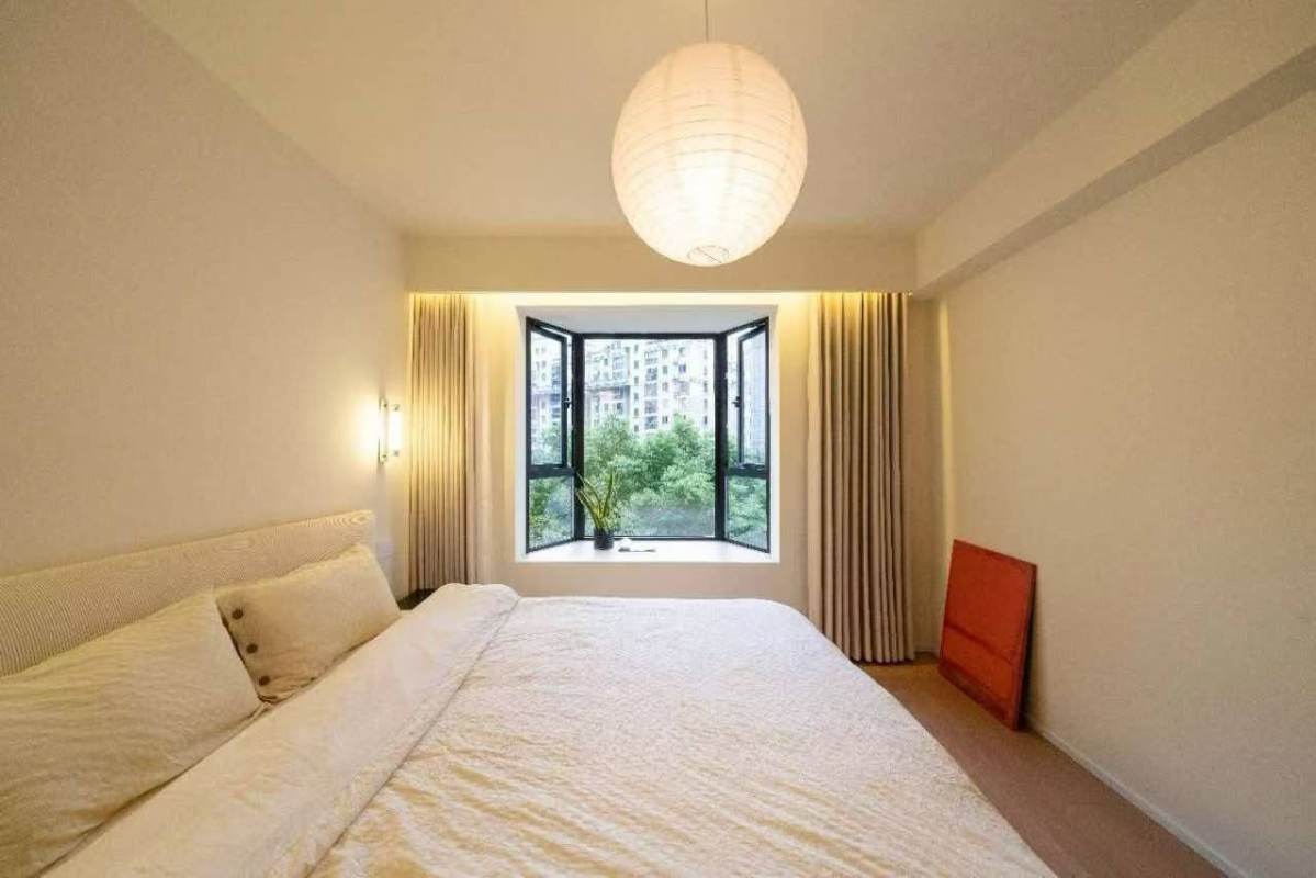 Housing image — Bedroom