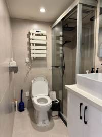 Housing image — Bathroom