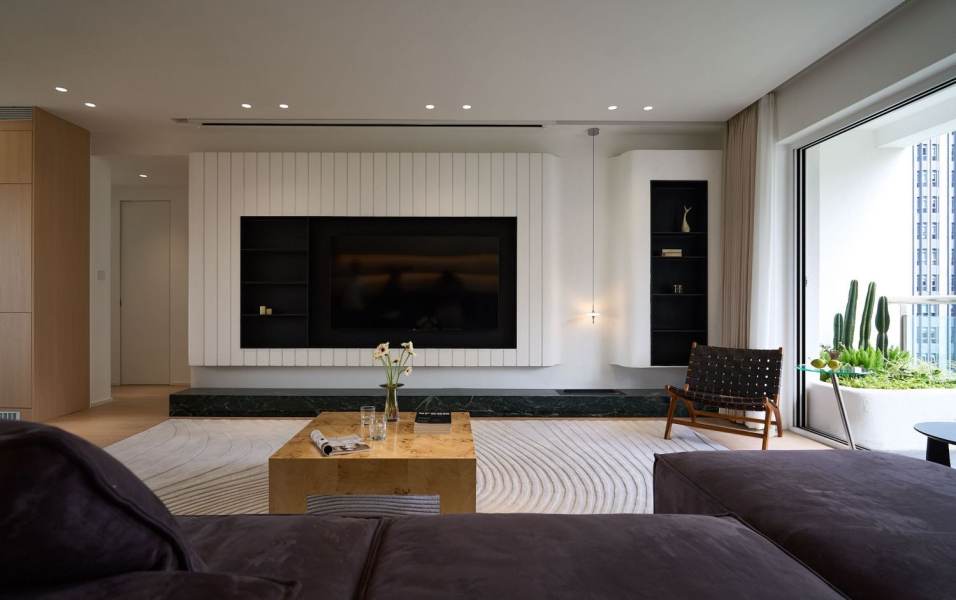 Housing image — Living Room