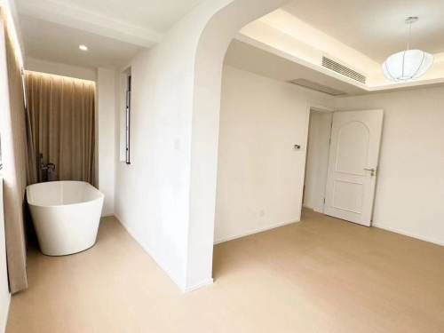 Housing image — Bedroom