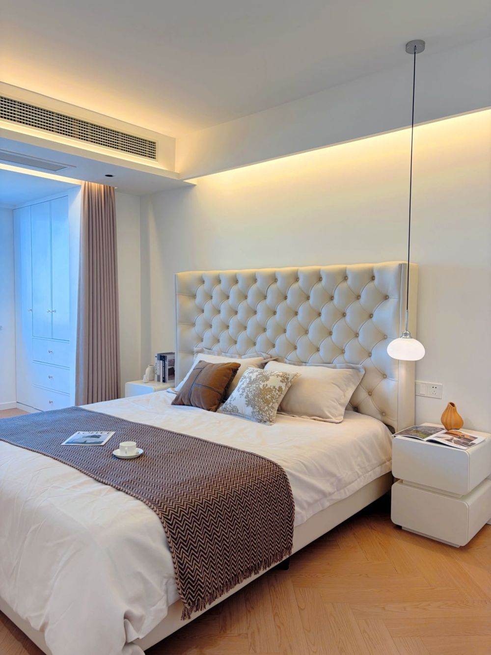 Housing image — Bedroom
