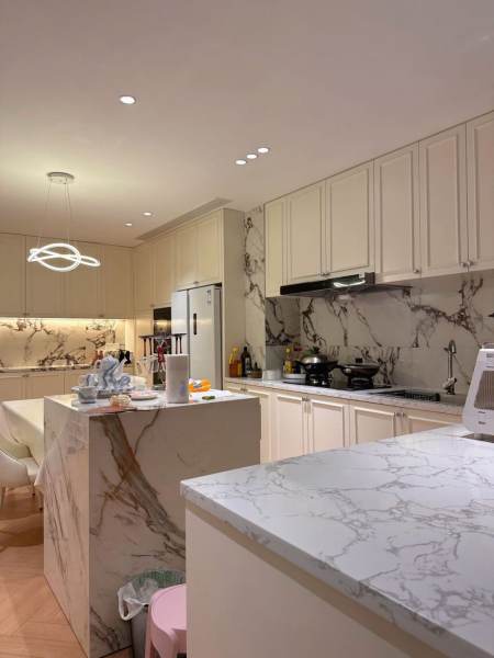 Housing image — Kitchen