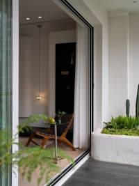 Housing image — Balcony