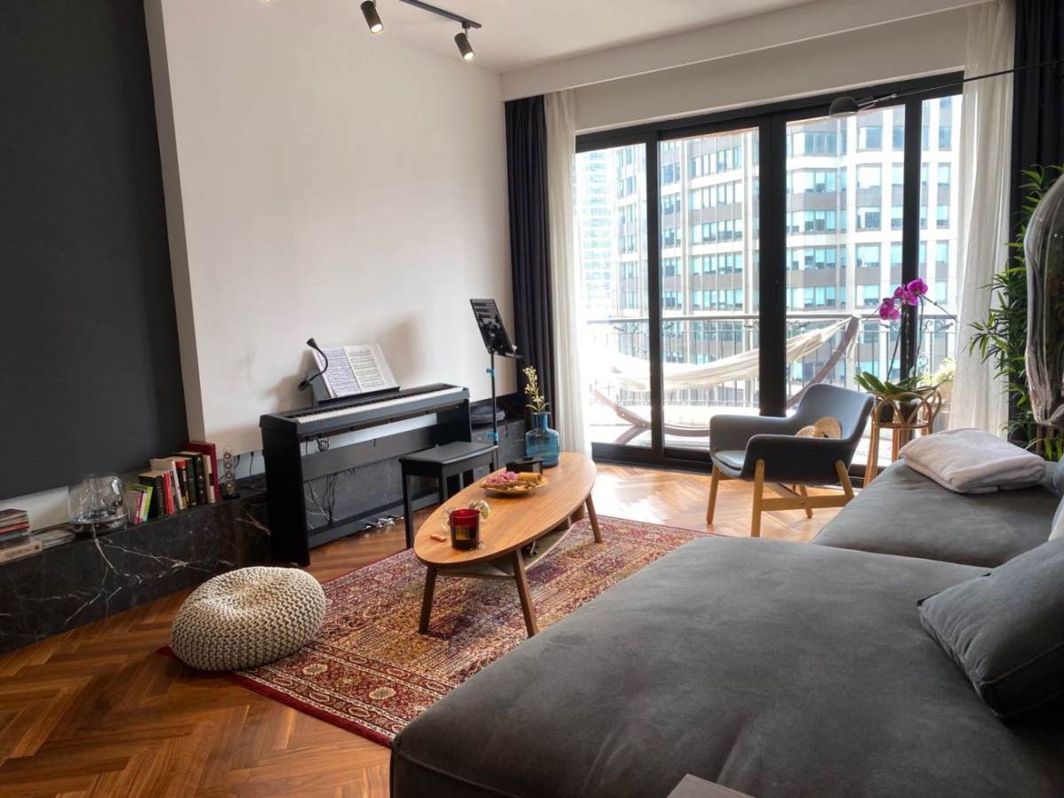 Housing image — Living Room