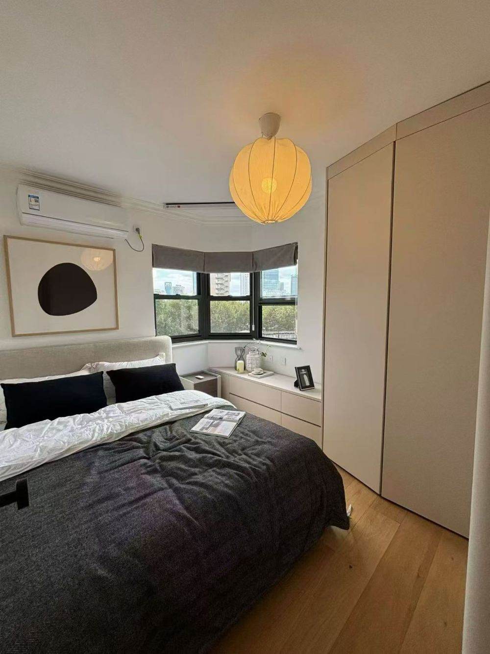 Housing image — Bedroom