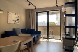 Spacious 1BR Apartment near Zhongshan Park with Floor-to-Ceiling Windows (L3/L4)