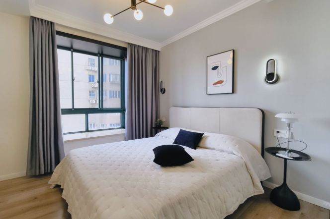 2BR Apartment near Caobao Rd Metro (L1/L12)