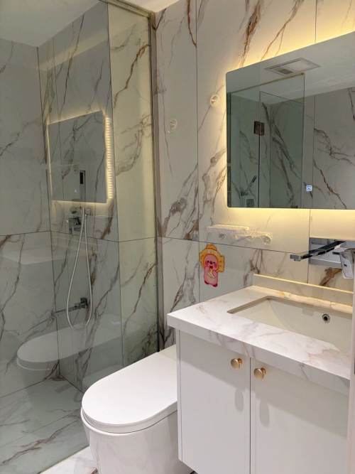 Housing image — Bathroom