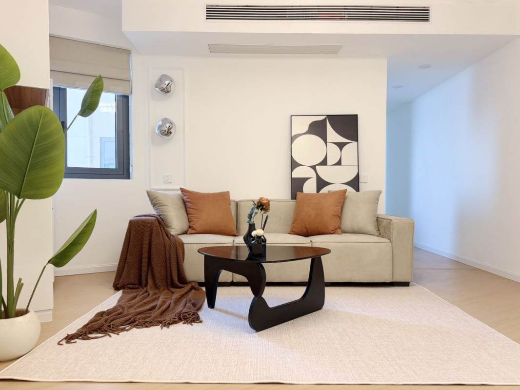 Housing image — Living Room