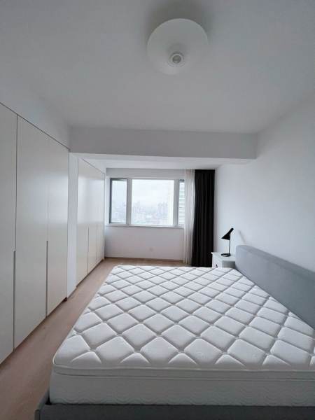 Housing image — Bedroom