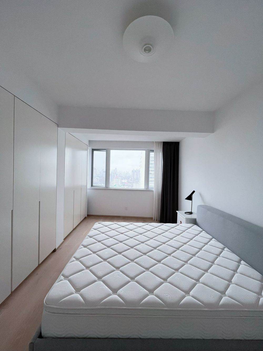 Housing image — Bedroom