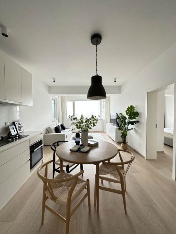 Housing image — Living Room
